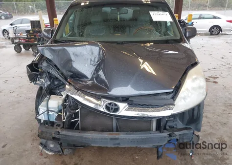 2008 Toyota Sienna Limited из США, поврежденный, VIN 5TDZK22C68S144231